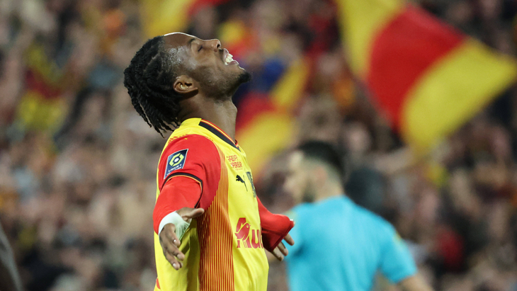 Элье Ваи — игрок «Ланса»