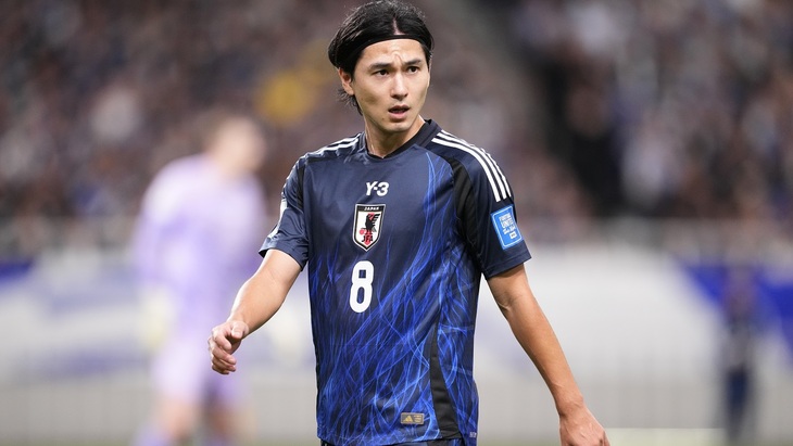 Такуми Минамино