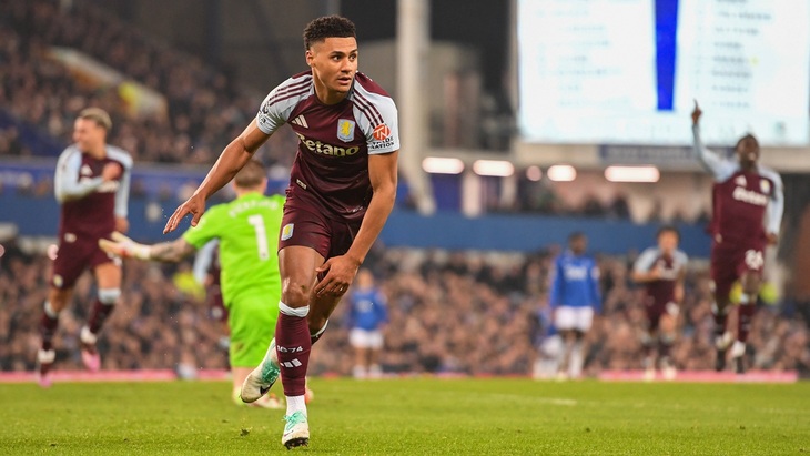 Олли Уоткинс