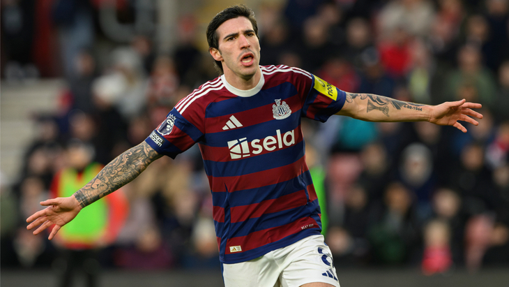 Сандро Тонали