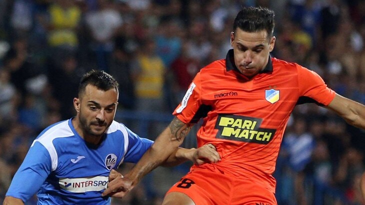 «Сутьеска» — АПОЕЛ