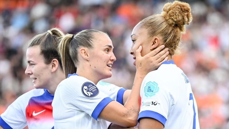 Женская сборная Англии