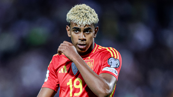 Ламин Ямаль — нападающий сборной Испании