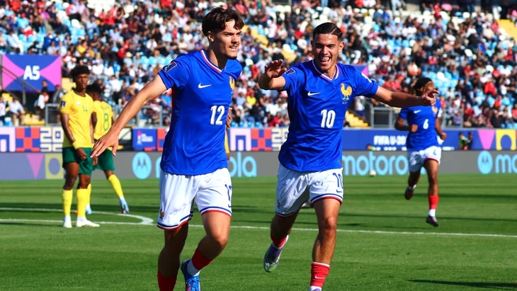 Молодые «трёхцветные»