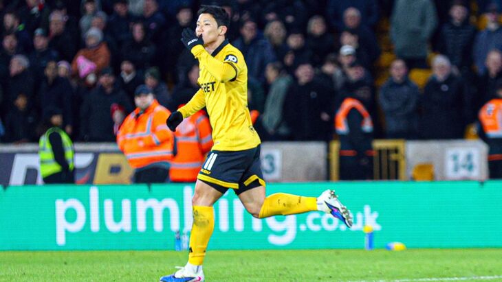 Хван Хи Чхан («Вулверхэмптон»)