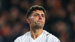 Уго Дуро — нападающий «Валенсии» 