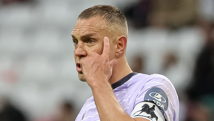 Артем Дзюба — нападающий «Акрона»