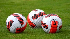 Футбольные мячи