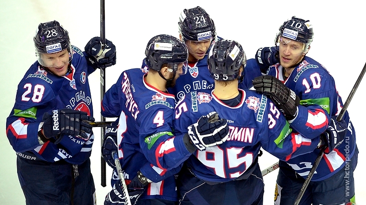 Хоккеисты «Торпедо»