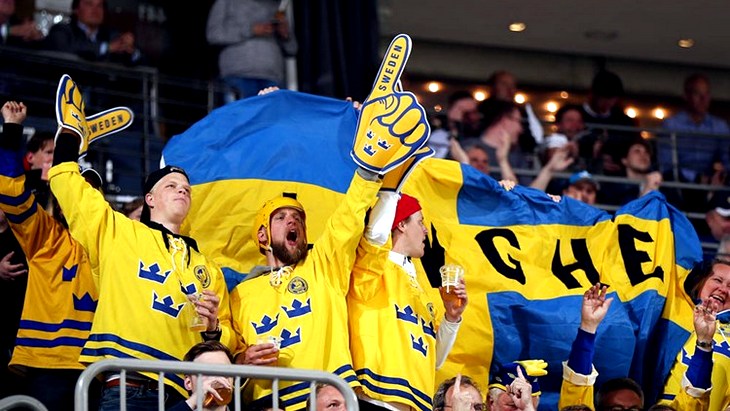 Болельщики сборной Швеции