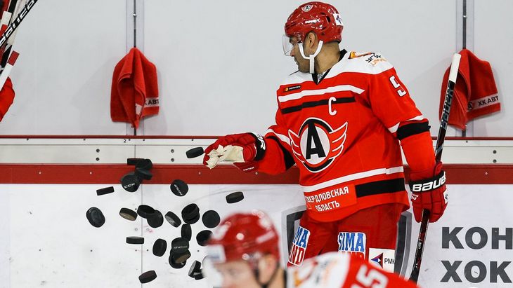 Найджел Доус, «Автомобилист»