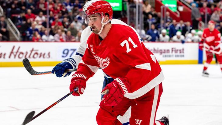 Дилан Ларкин, «Детройт»