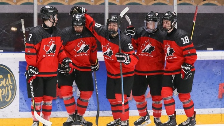 Сборная Канады