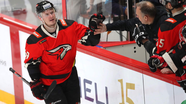 Хоккеист «Авангарда»