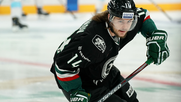 Виктор Тихонов