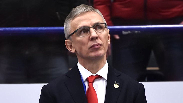 Игорь Ларионов