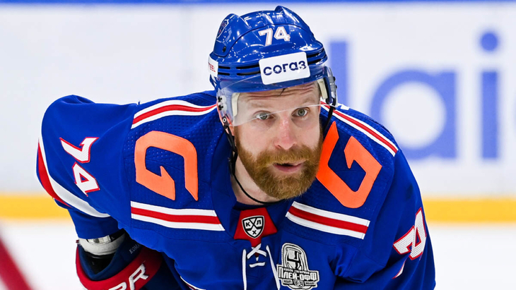 Леонид Комаров