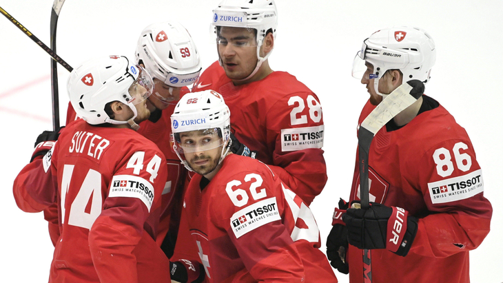 Сборная Швейцарии в матче с Германией