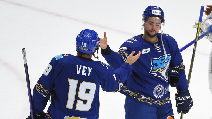 «Барыс» в домашней игре с «Сибирью»