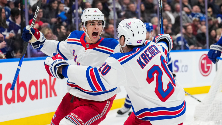 «Рейнджерс» в игре с «Торонто»