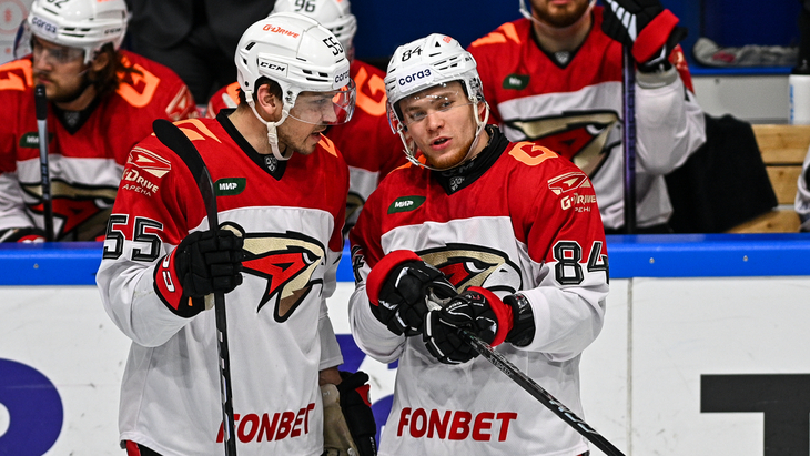 «Авангард» в матче с «Салаватом Юлаевым»