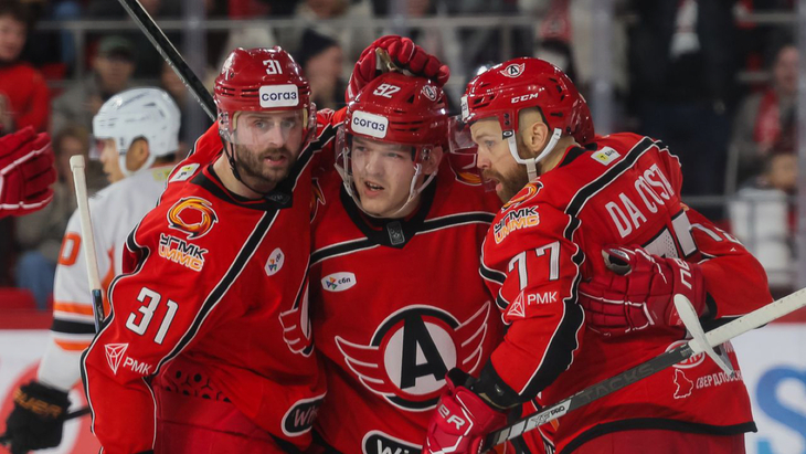 «Автомобилист» обыграл «Амур»