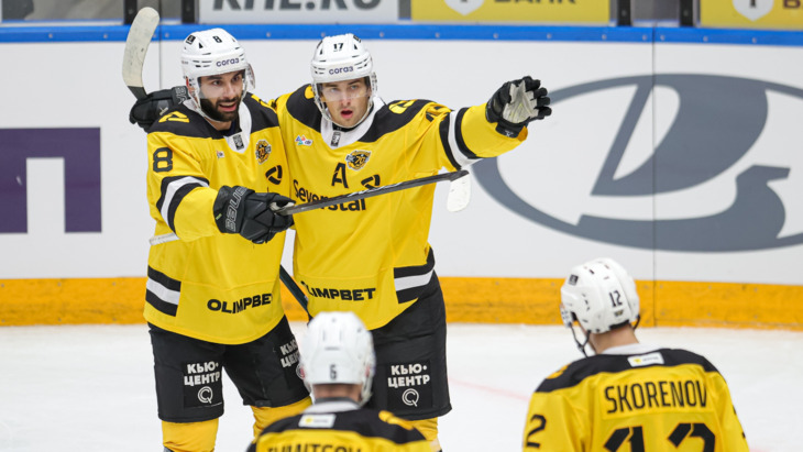 «Северсталь» в победном матче со «Спартаком»