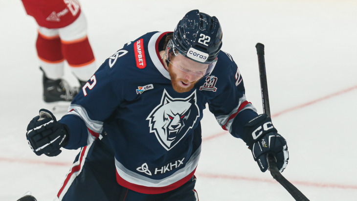 Артем Сериков