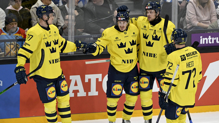 Швеция в матче против Финляндии