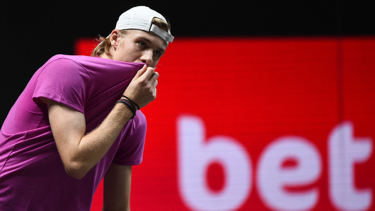 Денис Шаповалов