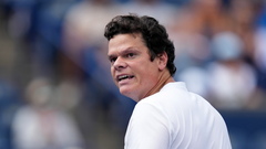 Милош Раонич