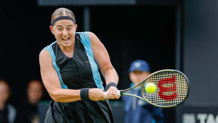 Елена Остапенко