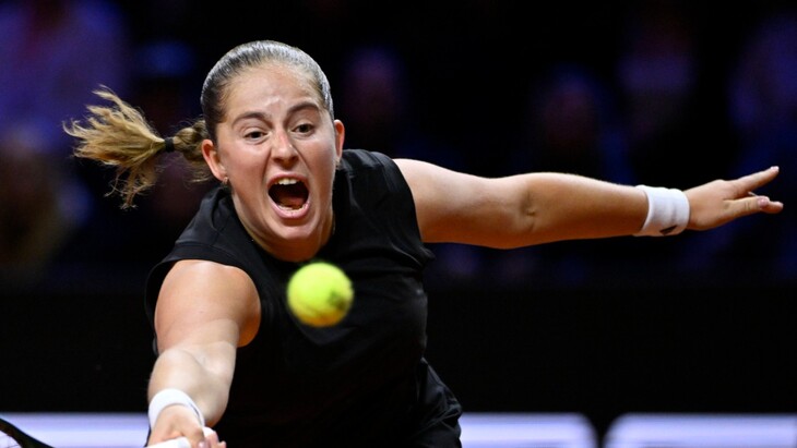 Елена Остапенко