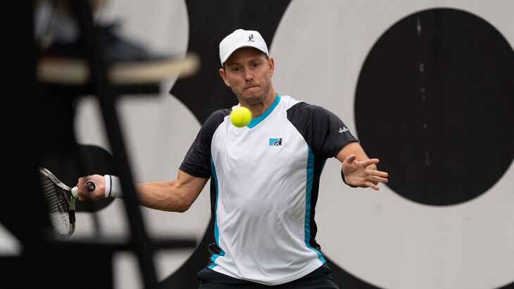 Джеймс Дакворт