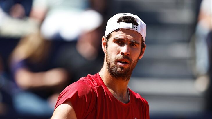 Карен Хачанов