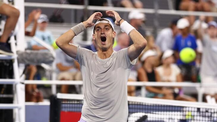 Теренс Атман